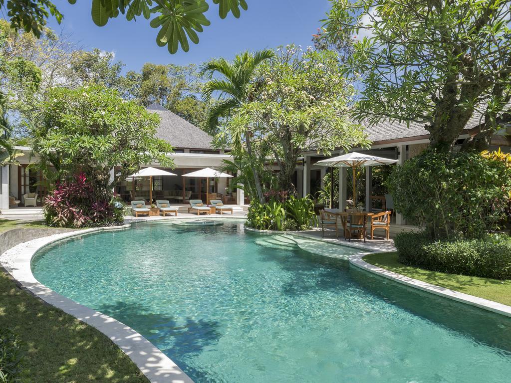 Lataliana Villas Seminyak Szoba fotó